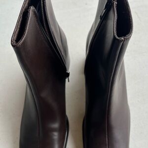 Life Stride Dark Brown Ankle Booties